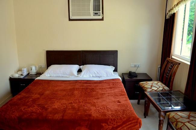 Kangs Nirvana Resorts And Spa Mahalpur Eksteriør bilde